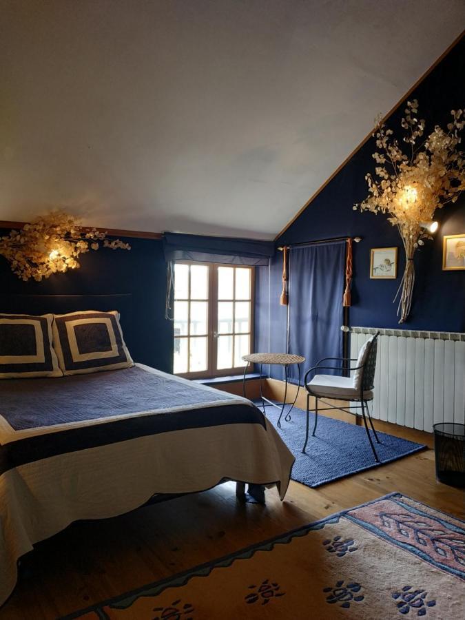 Le Clos Des Fayes Berthegon Exterior photo